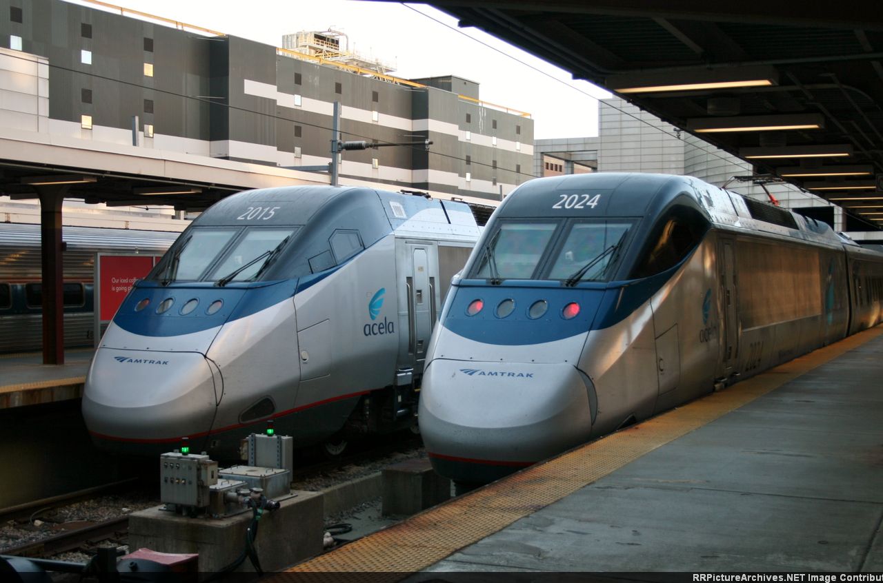 Acela Pair